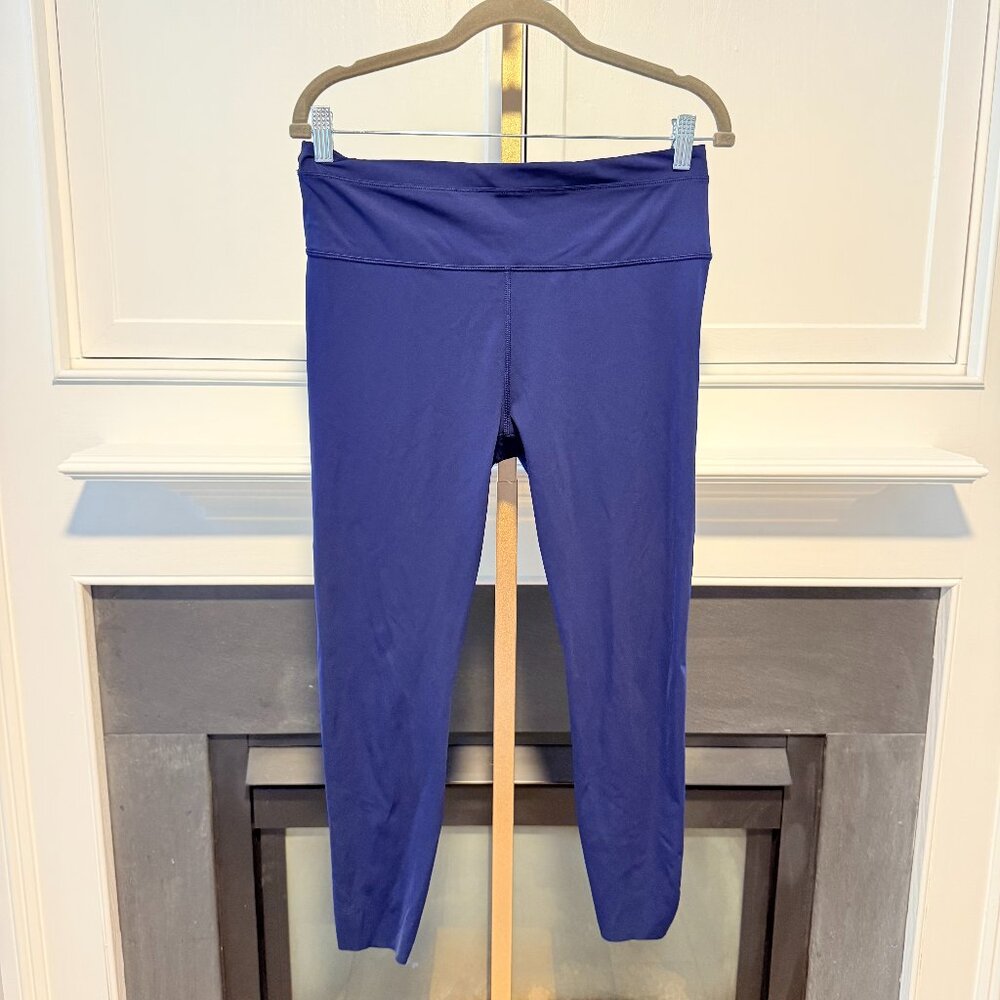 💙 Athleta Accelerate 7/8 Tight Leggings | Size Large